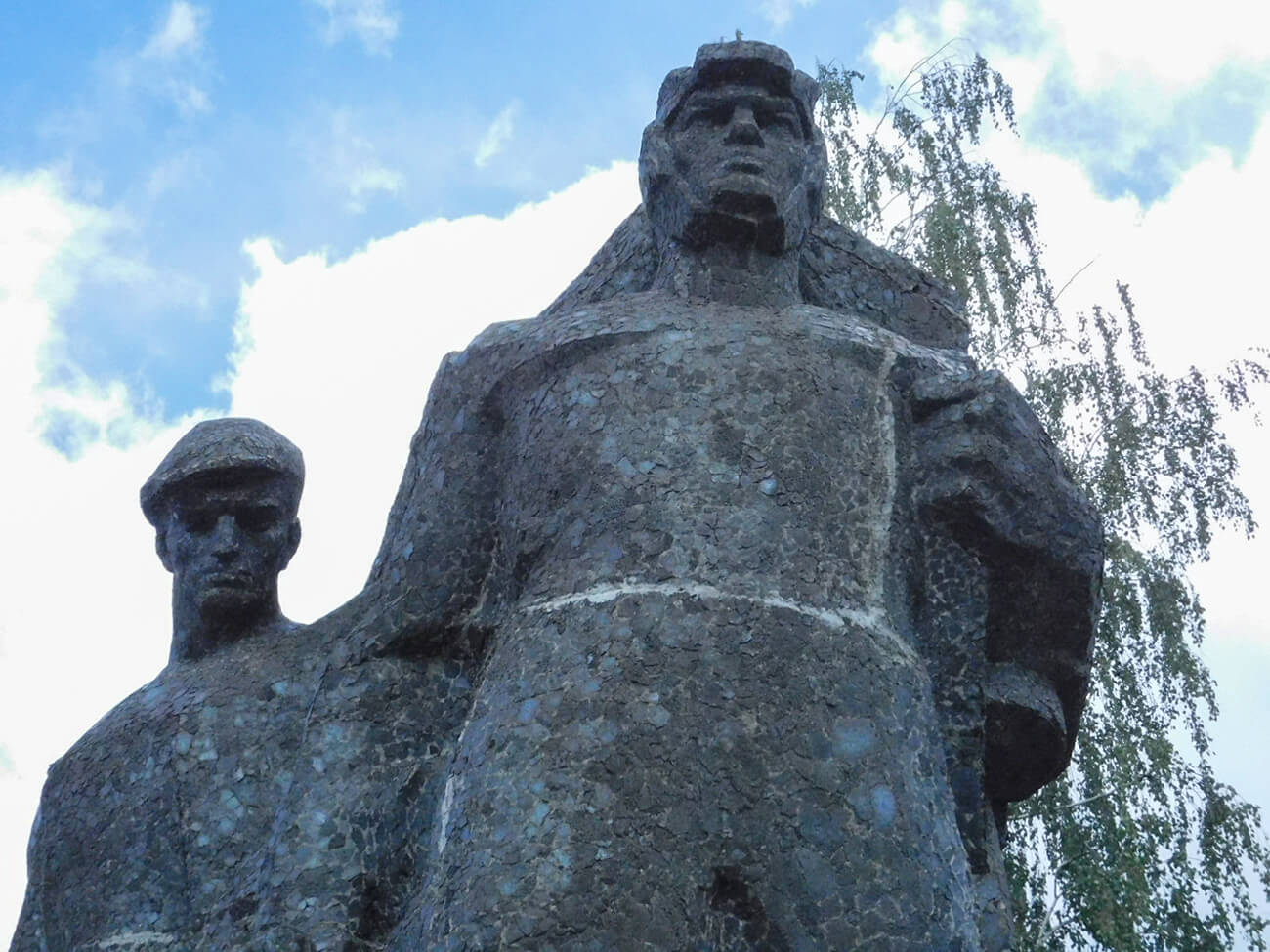 И.Я. Боголюбов, В.И. Стеканов, Д.С. Попов, А.И. Обухов. Памятник рабочему и танкисту. Мемориальный комплекс «Площадь Славы». Искусство Евразии, журнал об искусстве 
