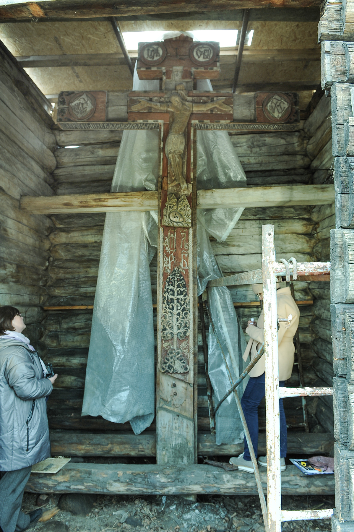 Поклонный крест 1660 года из часовни Успенского Кемского собора. Искусство Евразии, журнал об искусстве 